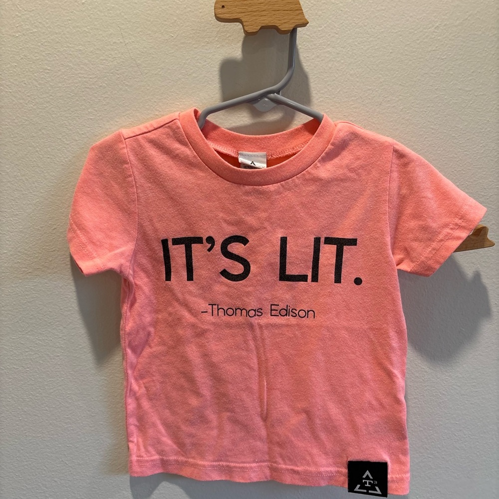 Kids Pink 'It's Lit.' Graphic Tee - Thomas Edison Quote